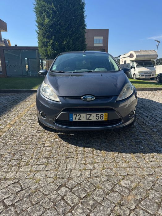 Ford fiesta titanium foto 3