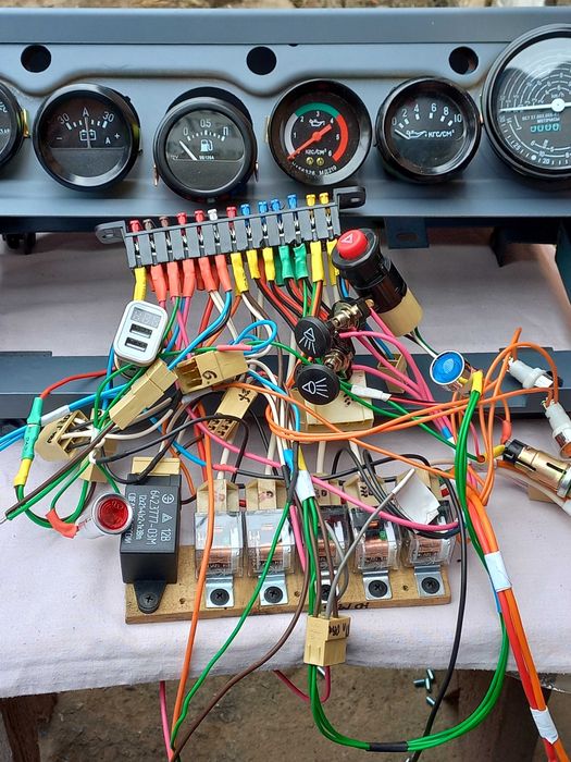 Продам полній комплект новой проводки трактора ЮМЗ БП евро+ распиновка