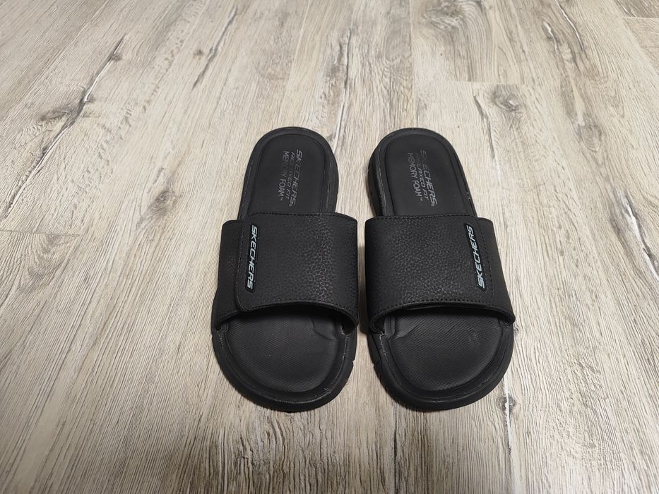 Шльопанці Skechers relaxed fit р-42