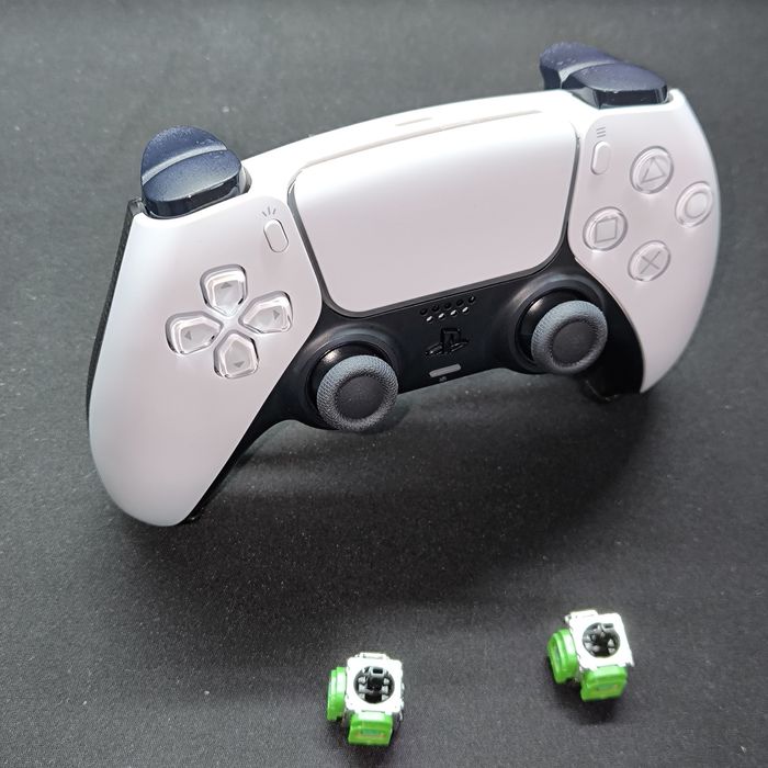 Comando Dualsense c/ Joysticks TMR Favor Union e eXtremeRate