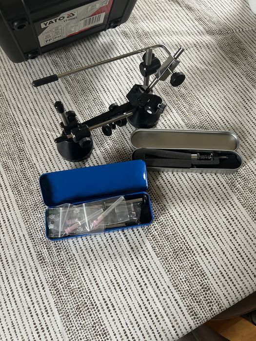 Aparat do inseminacji Matek pszczelich