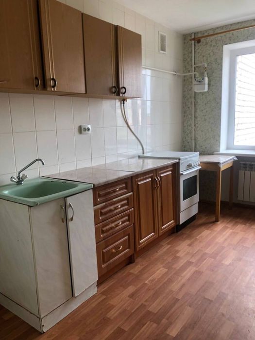 Оренда Трикімнатна квартира вул.Гайдамацька