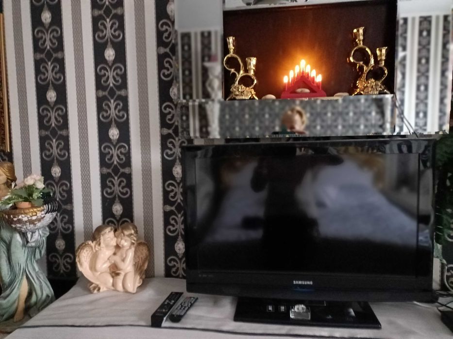 Погодинно, подобово - 3 поверх Маяковського 1 В у парка, для 5 людей!