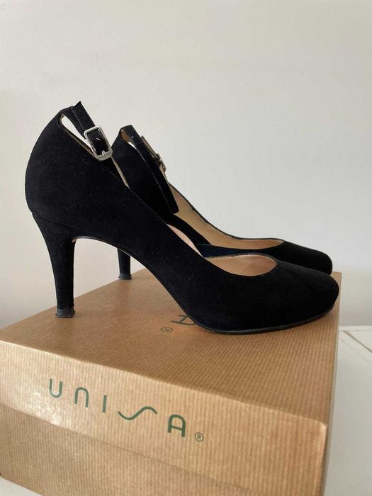 Sapatos 100% Pele Pretos