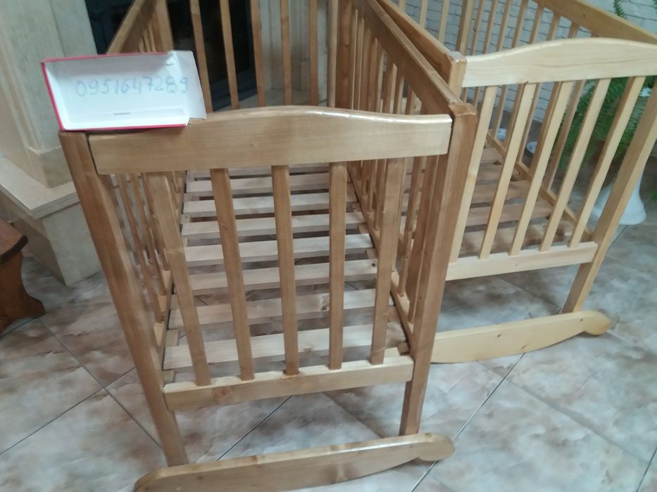 Дитяче ліжечко колисанка