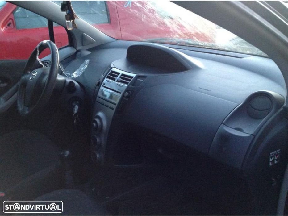 Toyota Yaris 2008 para peças