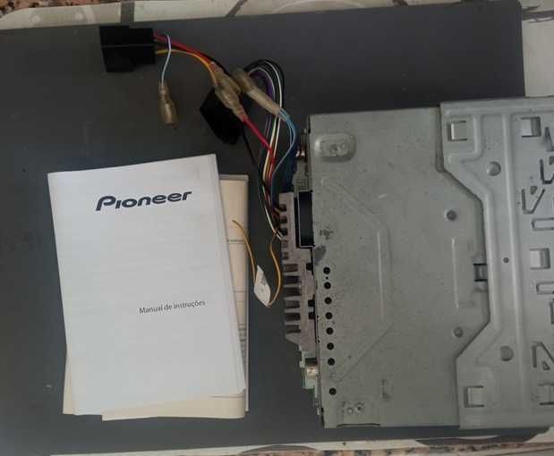 OPORTUNIDADE: Rádio Pioneer DEH-1800UB