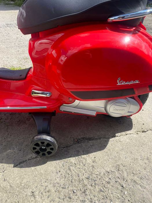 електромобіль дитячий мотоцикол допоміжні колеса