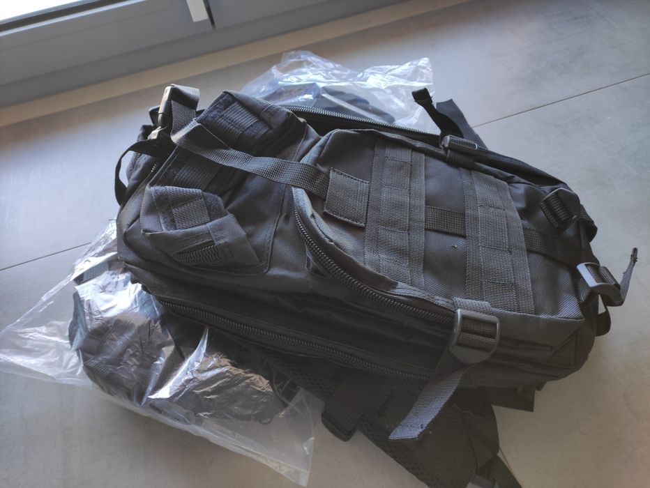 Mochila tática 25 litros tipo militar