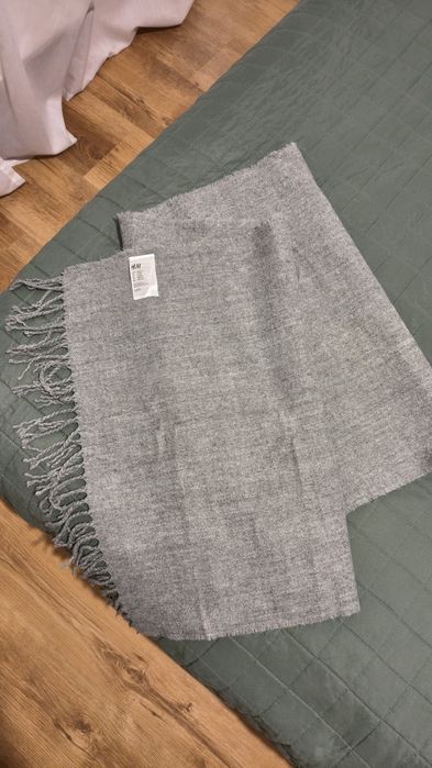 H&M szary szalik damski długi szał