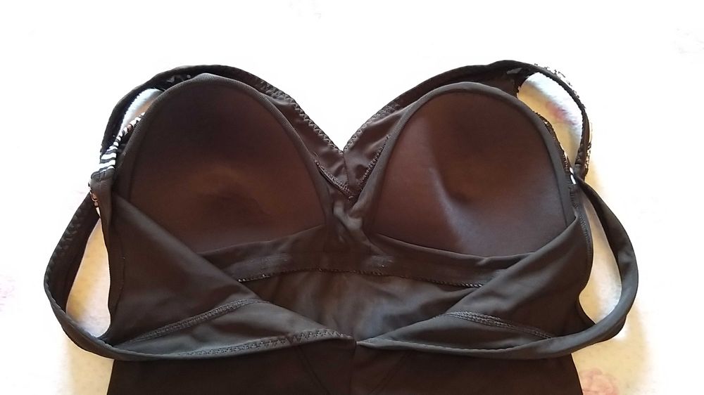 fato de banho ysabel mora tigresa