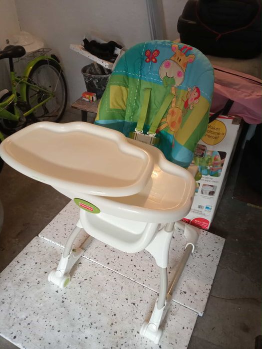 Krzesełko do karmienia Fisher Price plus GRATISY