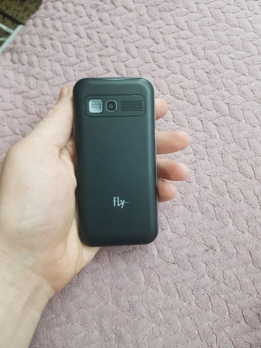 Телефон fly СРОЧНО