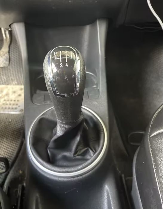 Ковпак колпа кожух Ручка переключения передач кпп Skoda Fabia Roomster
