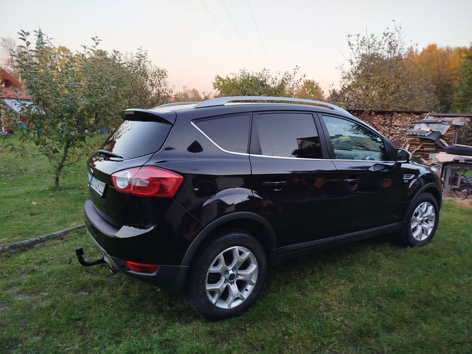 Sprzedam ładnego Forda Kuge Titanium super stan