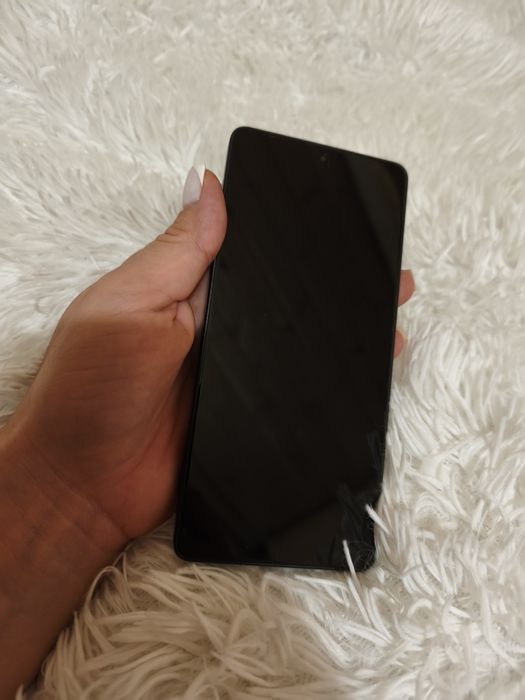 Телефон Xiaomi Redmi Note 13 Pro в дуже гарному,робочому стані