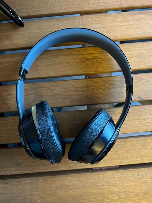 Headphones Beats by Dr. Dre