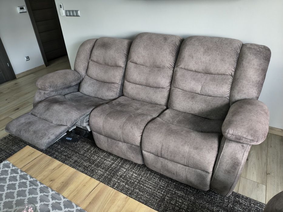 Komplet wypoczynkowy 3+2+1, funkcje relax, funkcja spania
