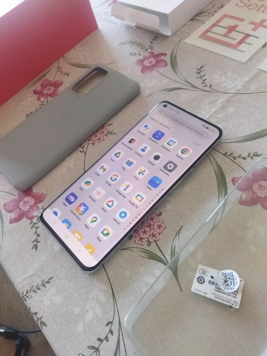 One plus One Pro 5g, 12gb/256gb como novo completo na caixa