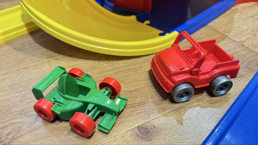 Дитячий паркінг 3 поверхи з дорогою 4 6 м Wader