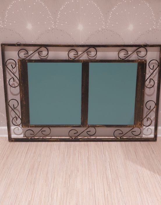 Lustro ścienne do przedpokoju