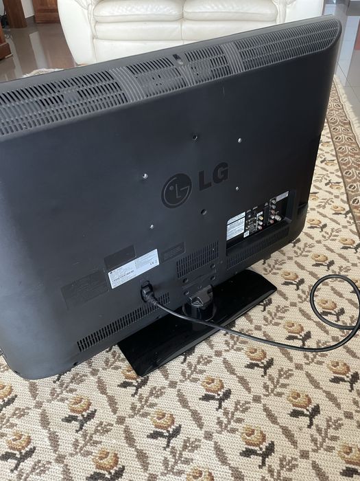 TV LG - Modelo 3LK330