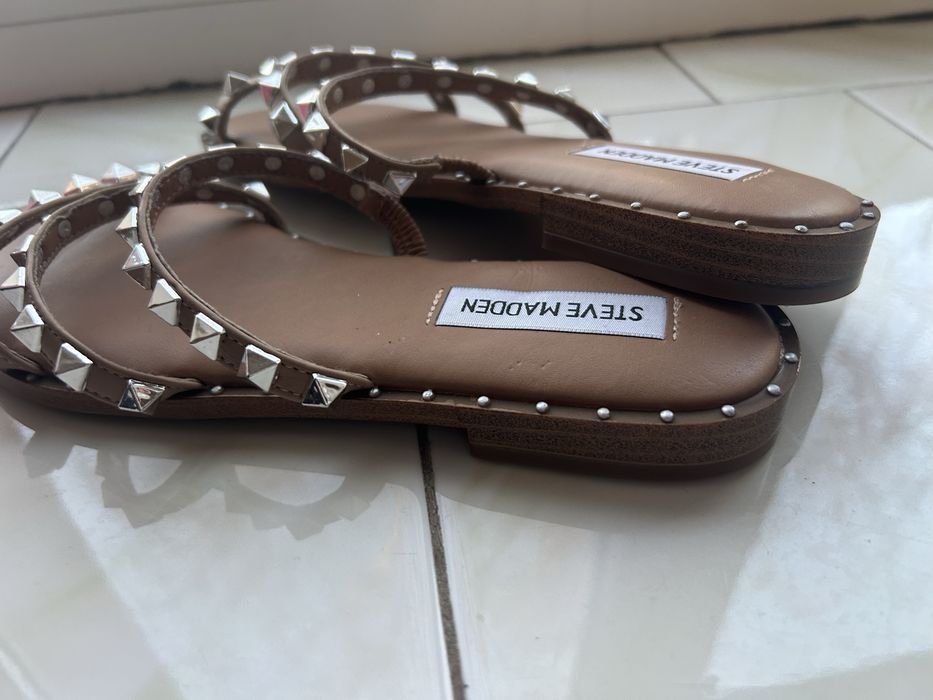 Steve Madden Skyler шльопанці з шипами, розмір 36, нові