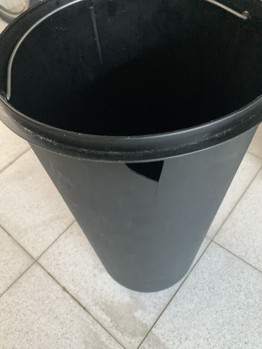 Caixote de lixo