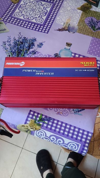 Продам Инвертор напряжения на 4000w