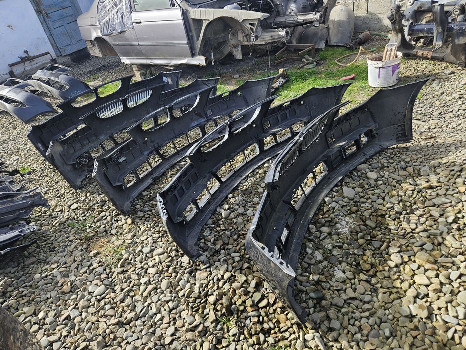 Бампер БМВ Е60 Е61 BMW E60 E61 Розборка Шрот Запчастини Запчасти