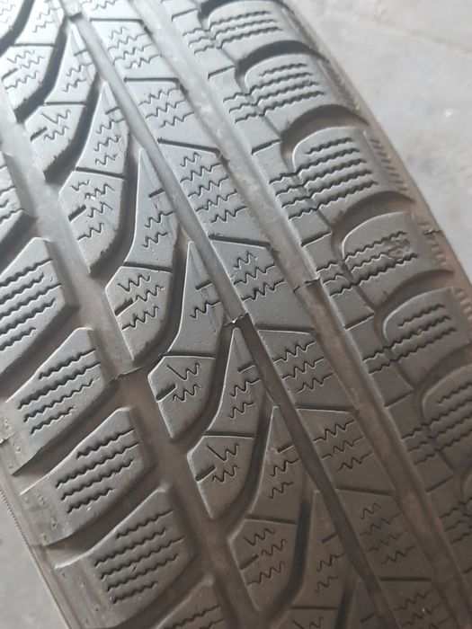 Opona 175/65R15 84T Dunlop SP Winter Response