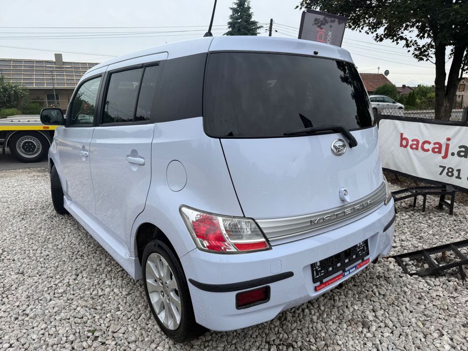 Daihatsu Materia z 2008 Roku 1.5 Benzyna Opony Wielosezonowe