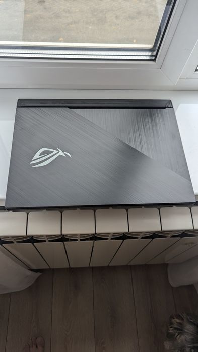 ROG Strix G712LW i7 10750H/16Gb/SSD M2 512Gb/RTX2070 8Gb/Win11