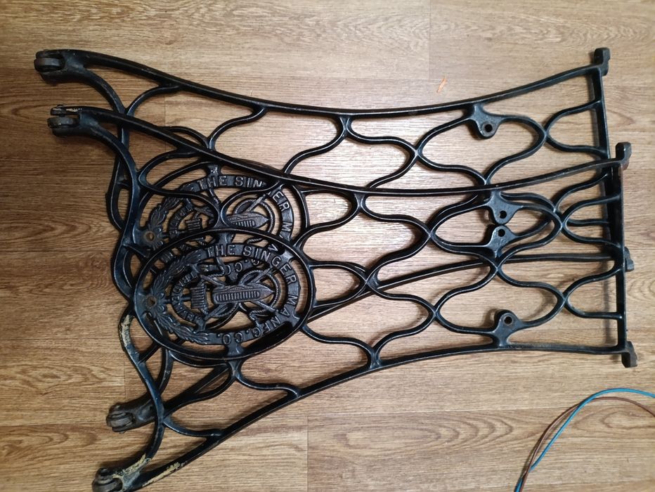 Ножки от швейной машины . Ноги для мангала