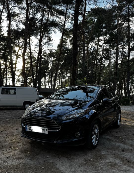 Ford fiesta. Ford.