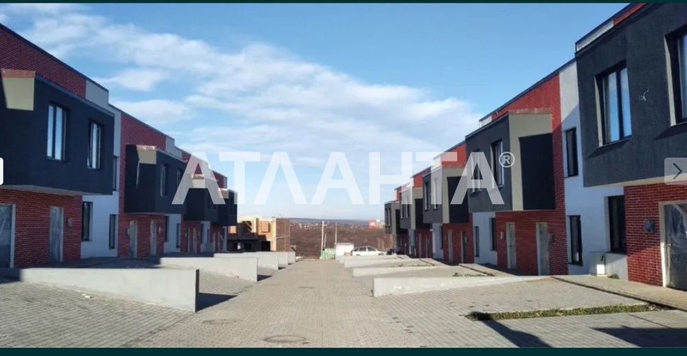 Таунхаус . Зданий 4 кімнати  104 кв.м.