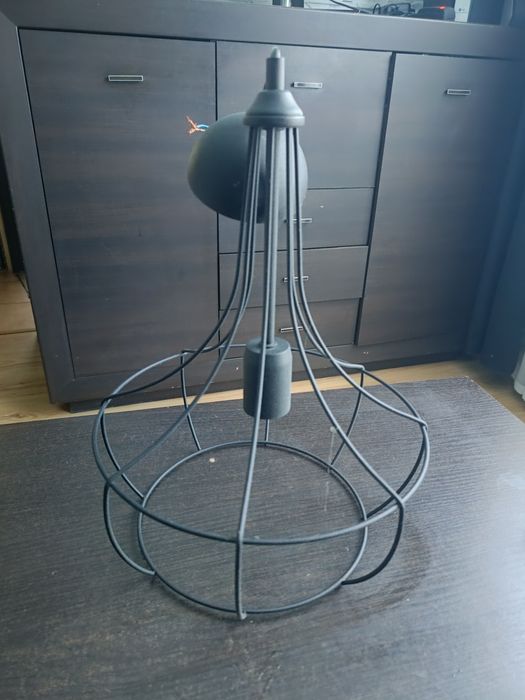 Lampa sufitowa czarna