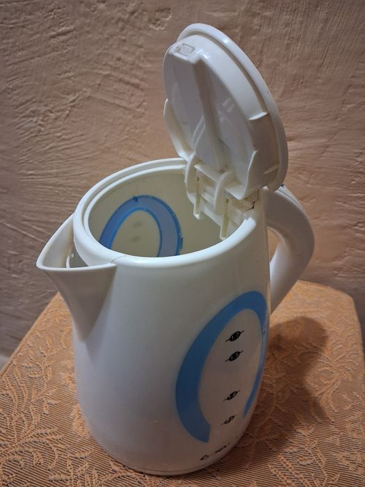 Элетрочайник DELFA DKC-8750 2200вт