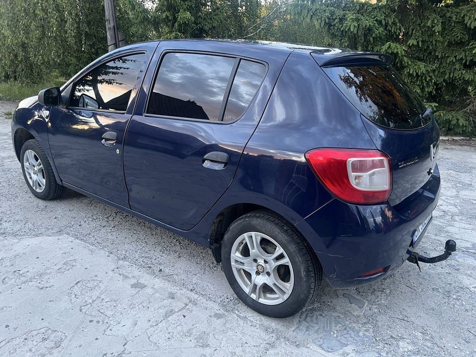 Дачія Sandero  бензин газ