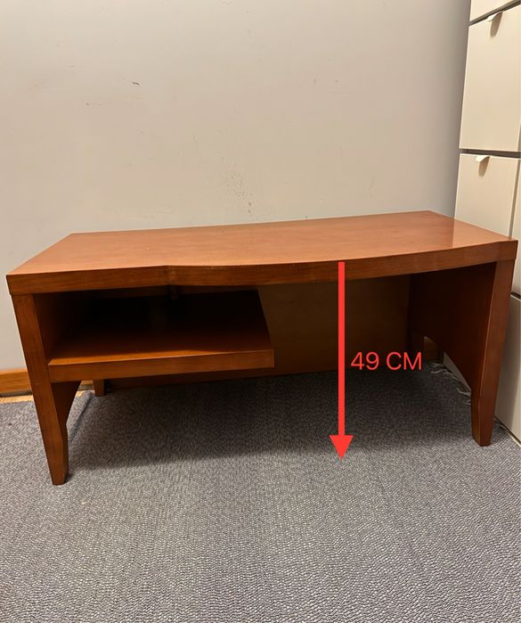 Móvel de TV em madeira