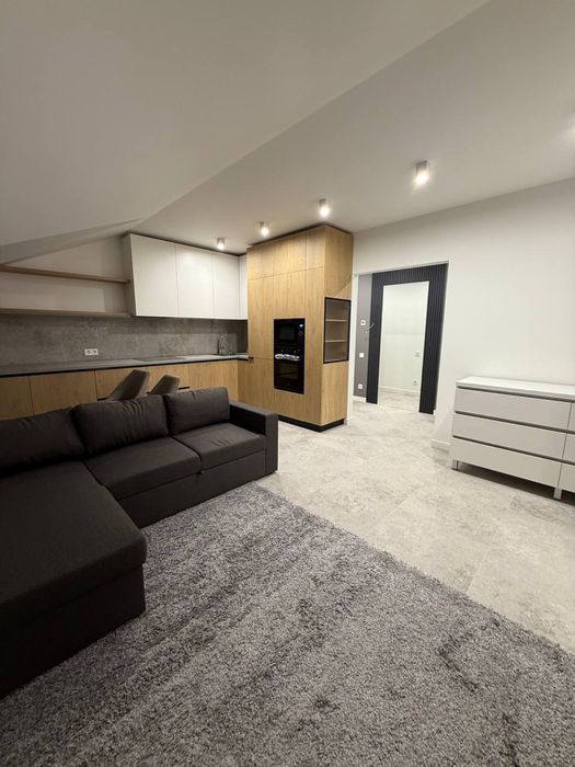 Оренда 2 кімнатної квартири новобудова Перемога 4