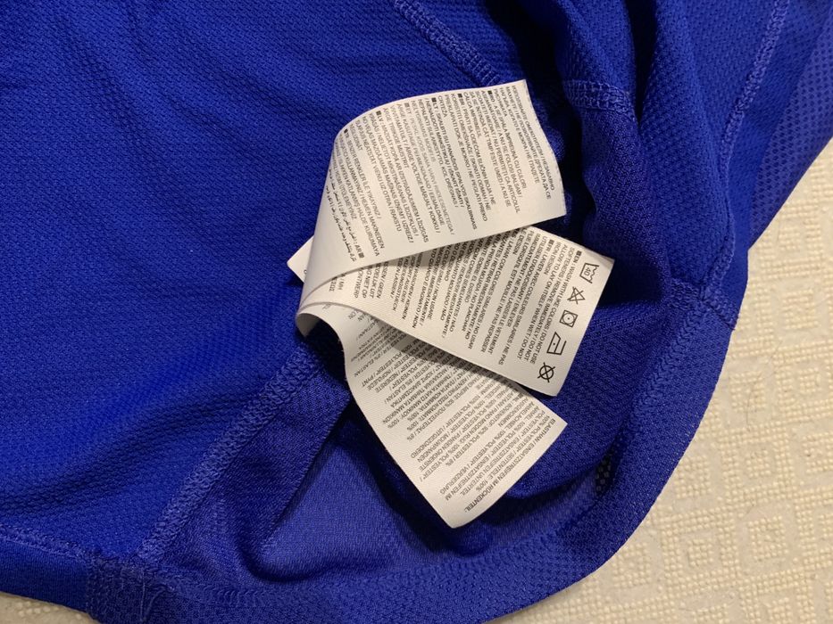 Оригинальная беговая футболка Nike Running Dri-FIT (размер M)