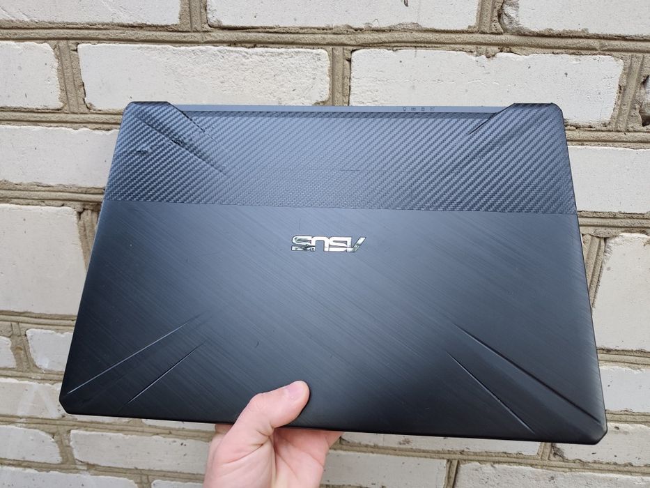 17.3" Ігровий ноутбук ASUS Tuf (Ryzen 5 3550H/16/500/GTX 1650 4gb)