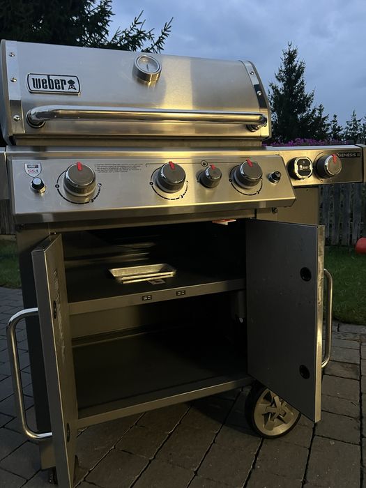 Grill gazowy Weber Genesis S-335