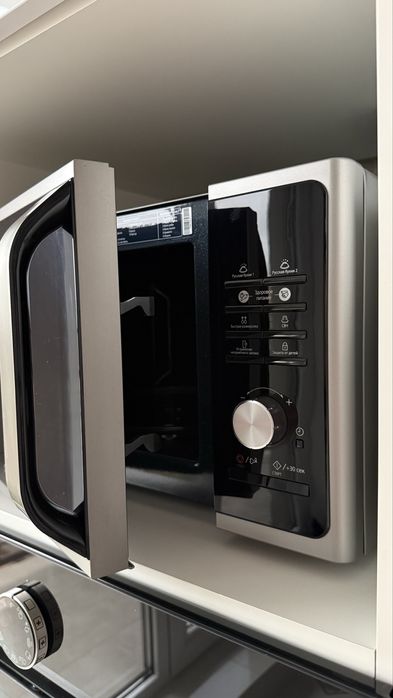 Микроволновая печь