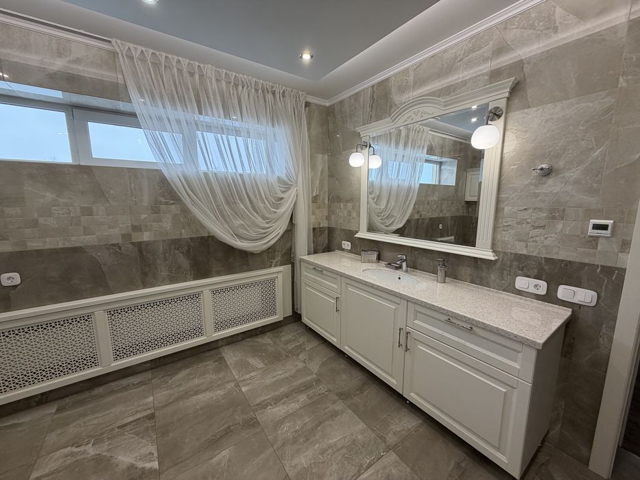 Оренда будинку в центрі міста