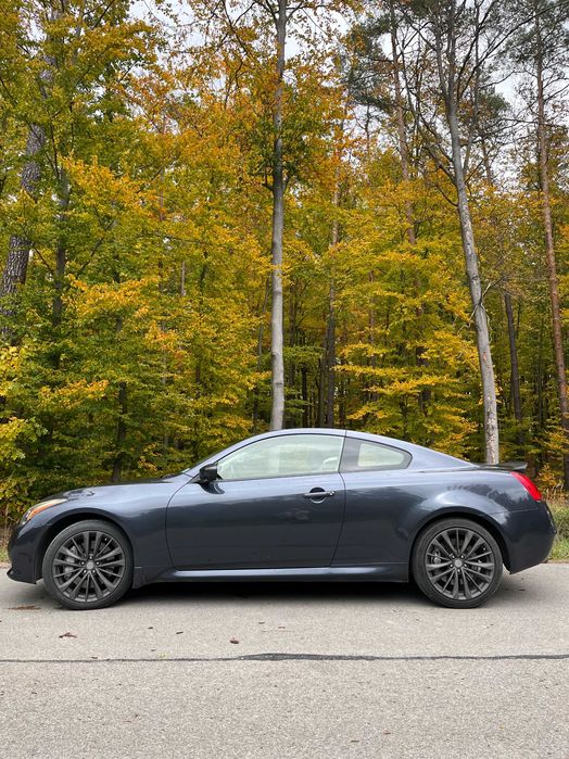 Infiniti Q60s AWD
