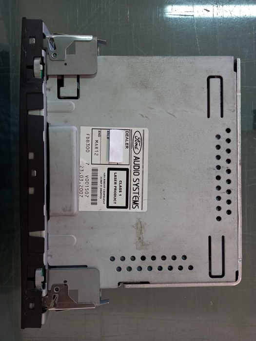 Auto Radio original ford fiesta mk6 st (raro)