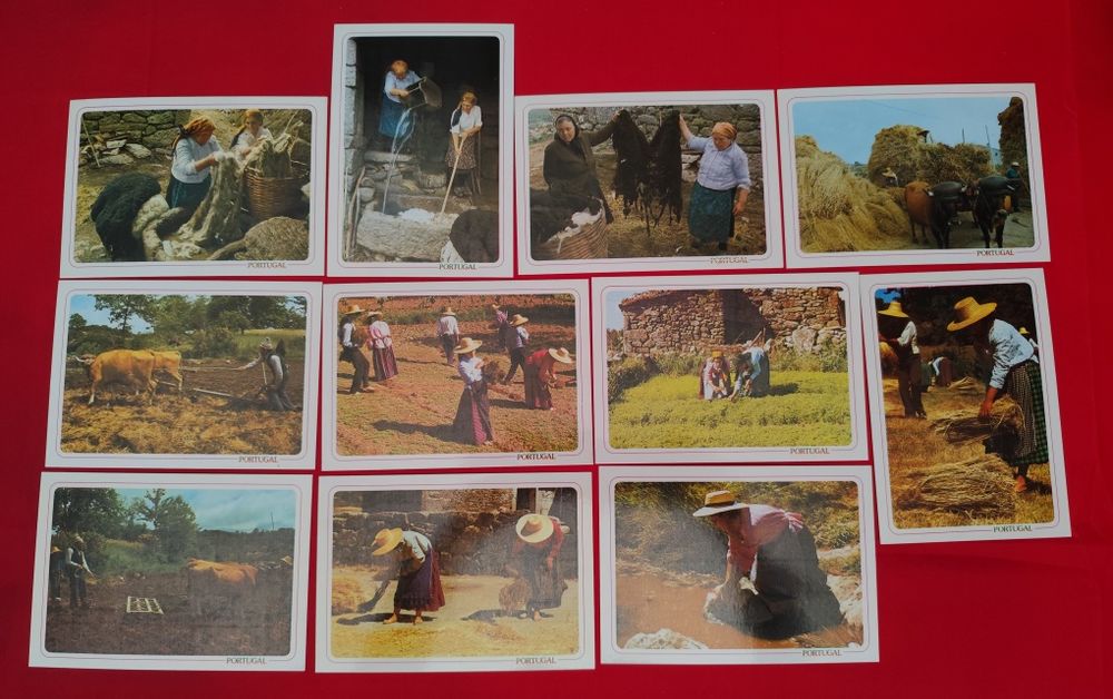 17 Postais Colecção Costumes Portugal