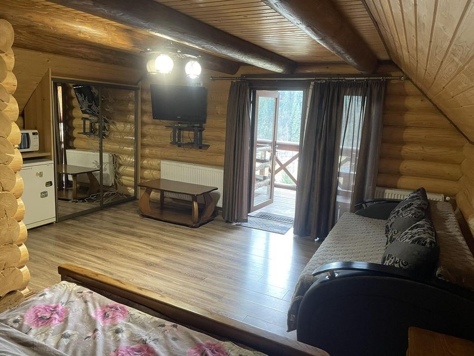 Оренда кімнат в Поляниці